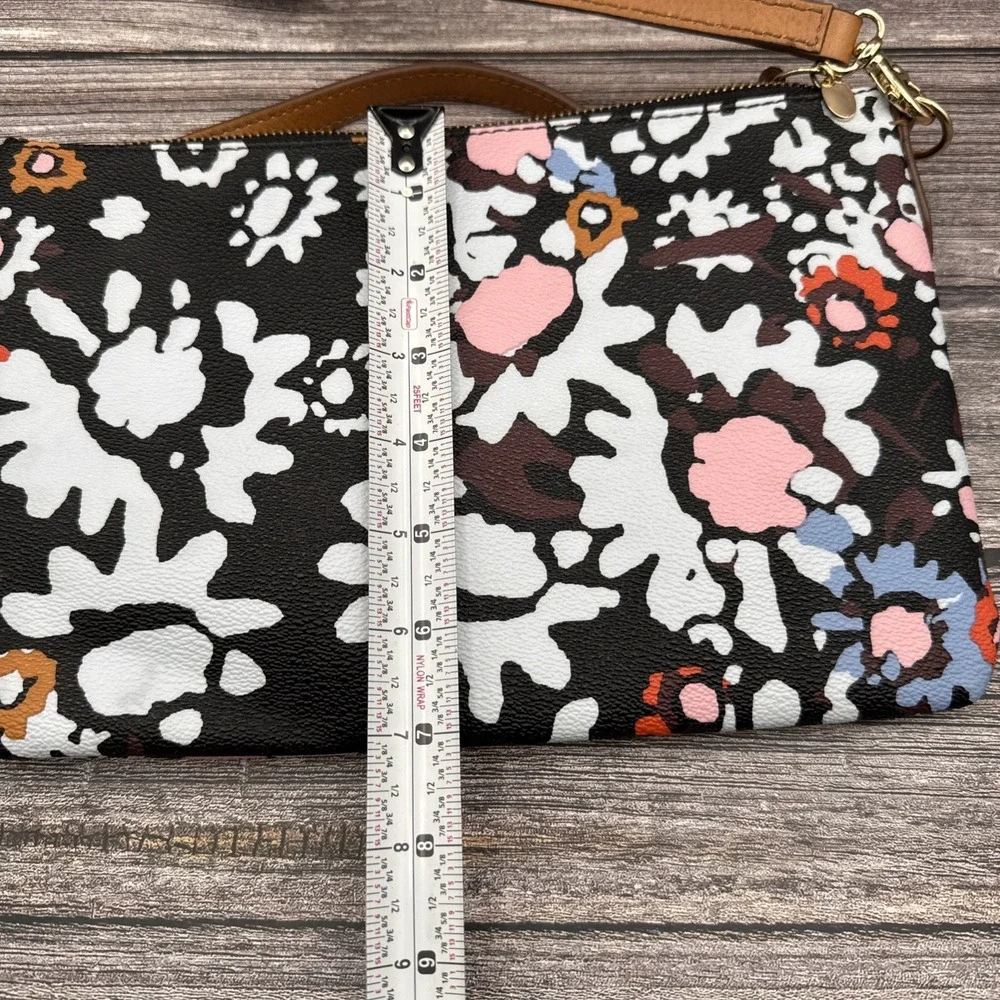 FOSSIL Sydney Print Dark Floral Crossbody Bag Pebbled Leather Adjustable NWOT